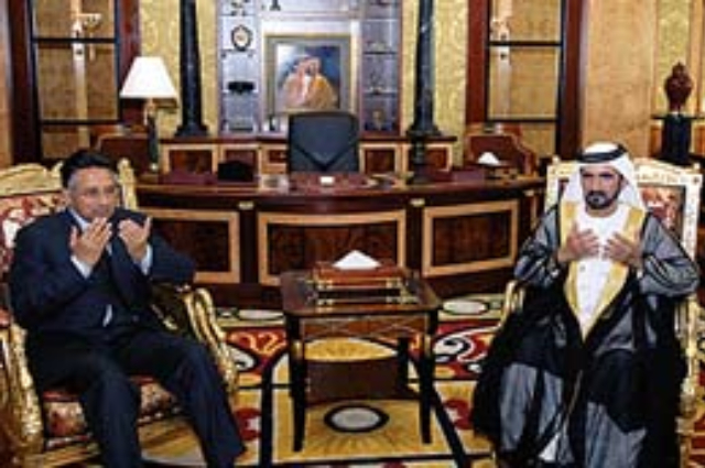 Mohammed bin Rashid receives condolences from Pakistani President on the death of Maktoum 
