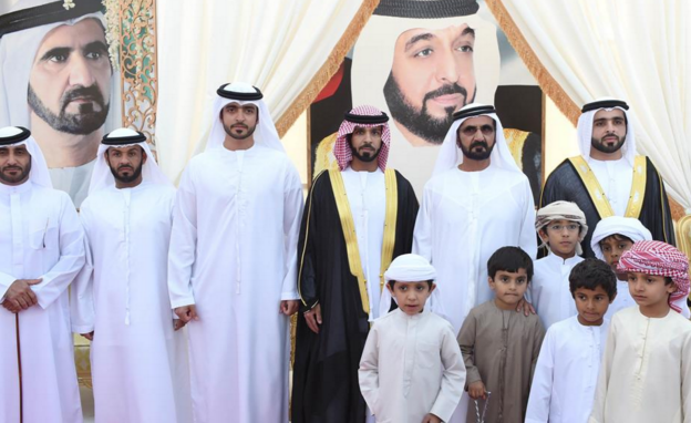 خليفة ومحمد بن راشد يتفقدان مشاريع في المنطقة الغربية