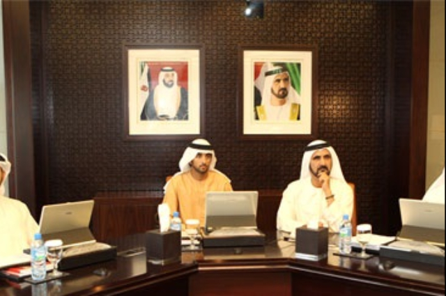 Mohammed bin Rashid attends DEC meeting