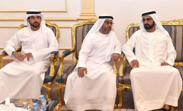 محمد بن راشد يقدم واجب العزاء في وفاة عبد السلام رفيع