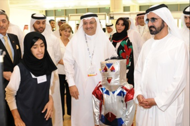 Mohammed bin Rashid tours the 4th  Gulf Education Supplies and Solutions Show 