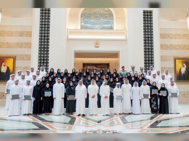 Mohammed bin Rashid honours members of ‘Emirates Youth Programme’