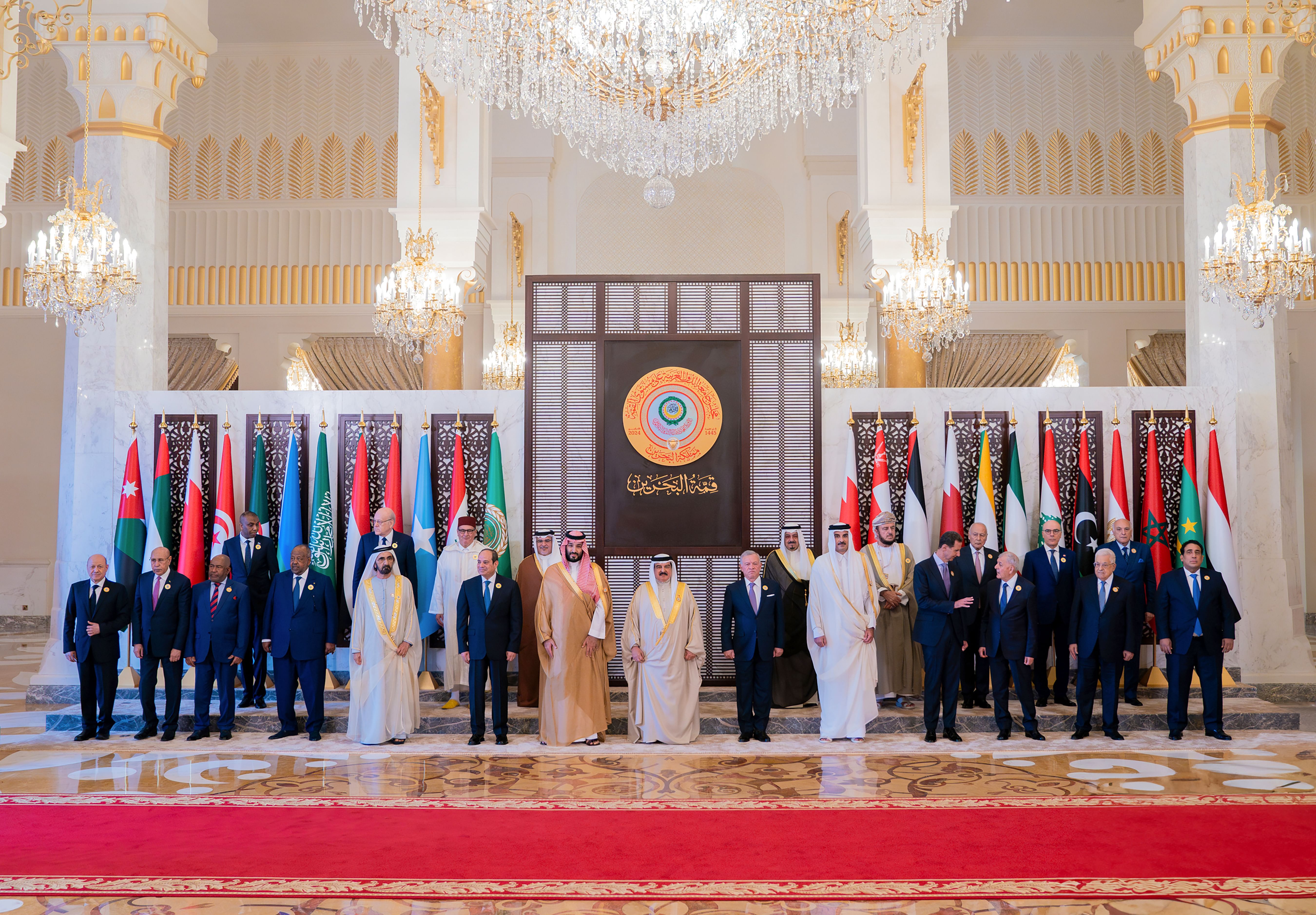 Mohammed bin Rashid attends 33rd Arab League Summit in Bahrain