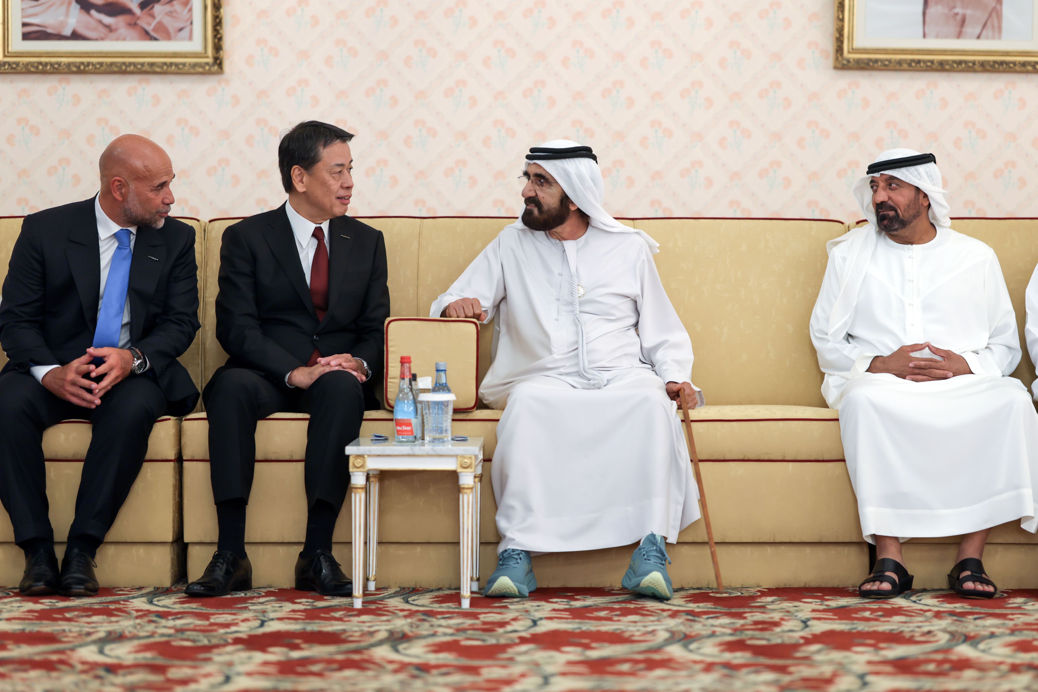 Mohammed bin Rashid meets with President of Nissan Motor Corporation