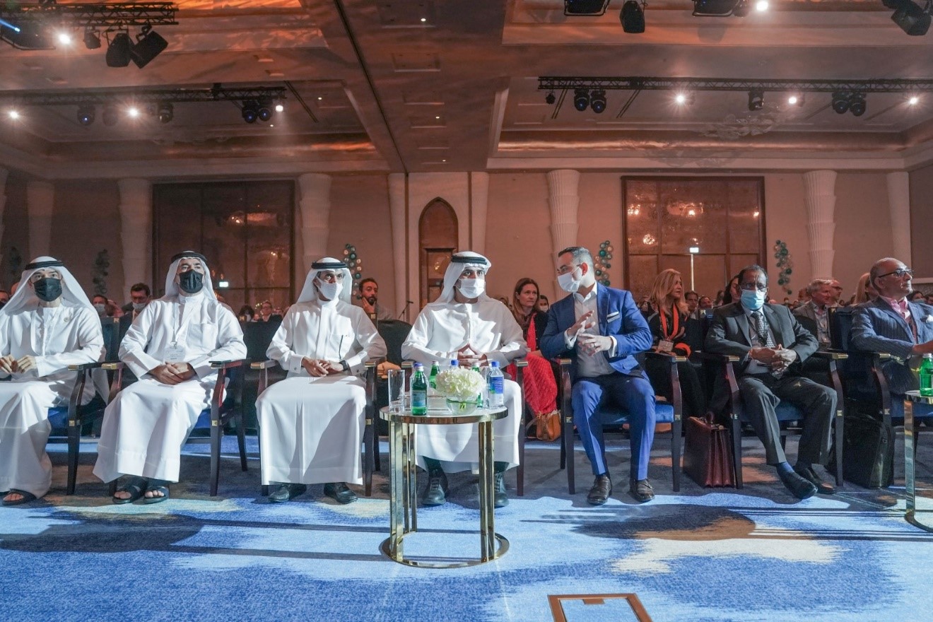 Maktoum bin Mohammed attends Retail Summit 2022 in Dubai