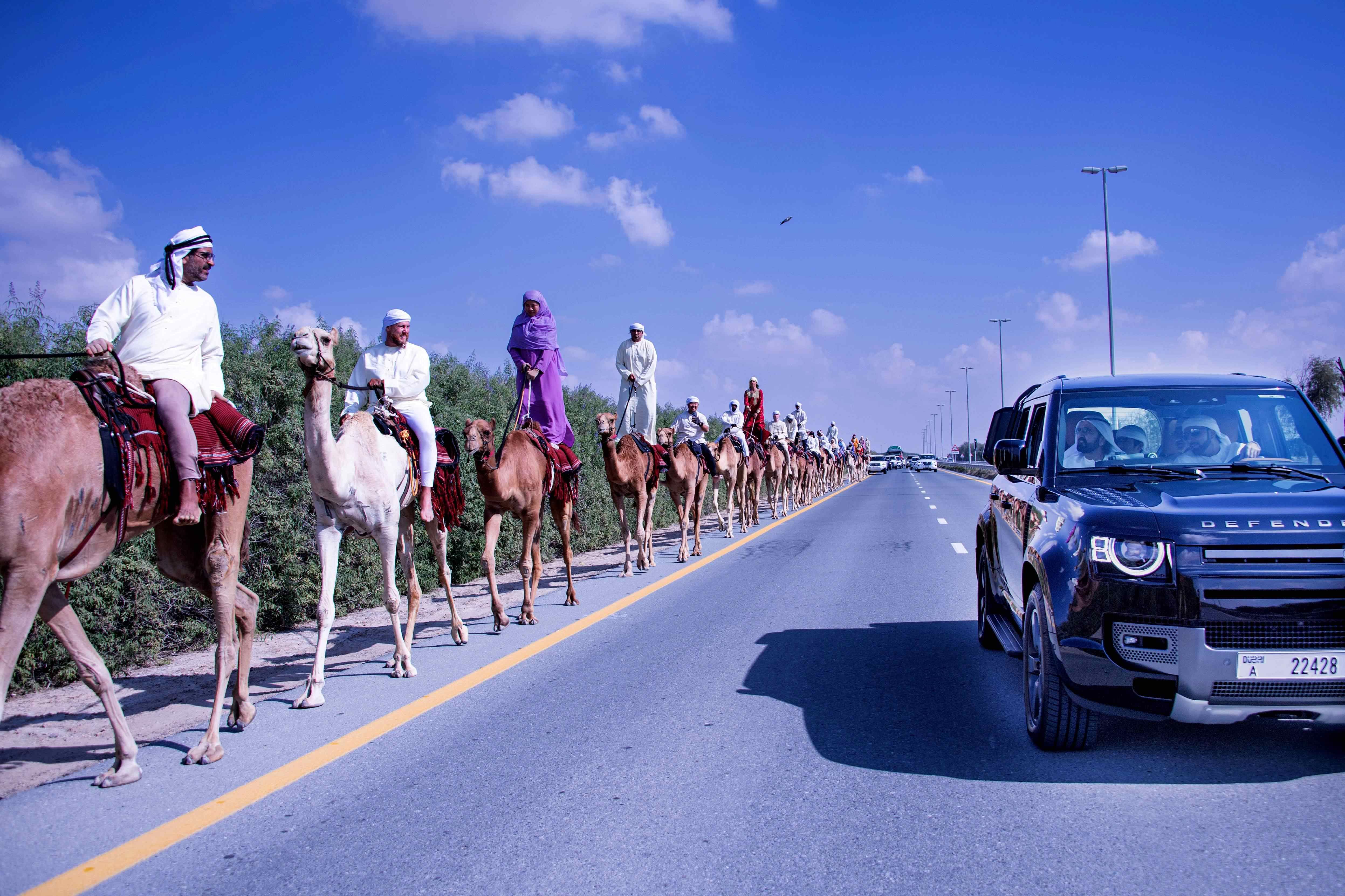 Mohammed bin Rashid meets with participants of ‘Camel Trek’