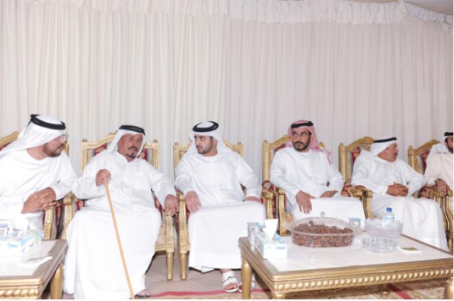 Maktoum bin Mohammed bin Rashid offer codolences to Al Omaimi Tribe