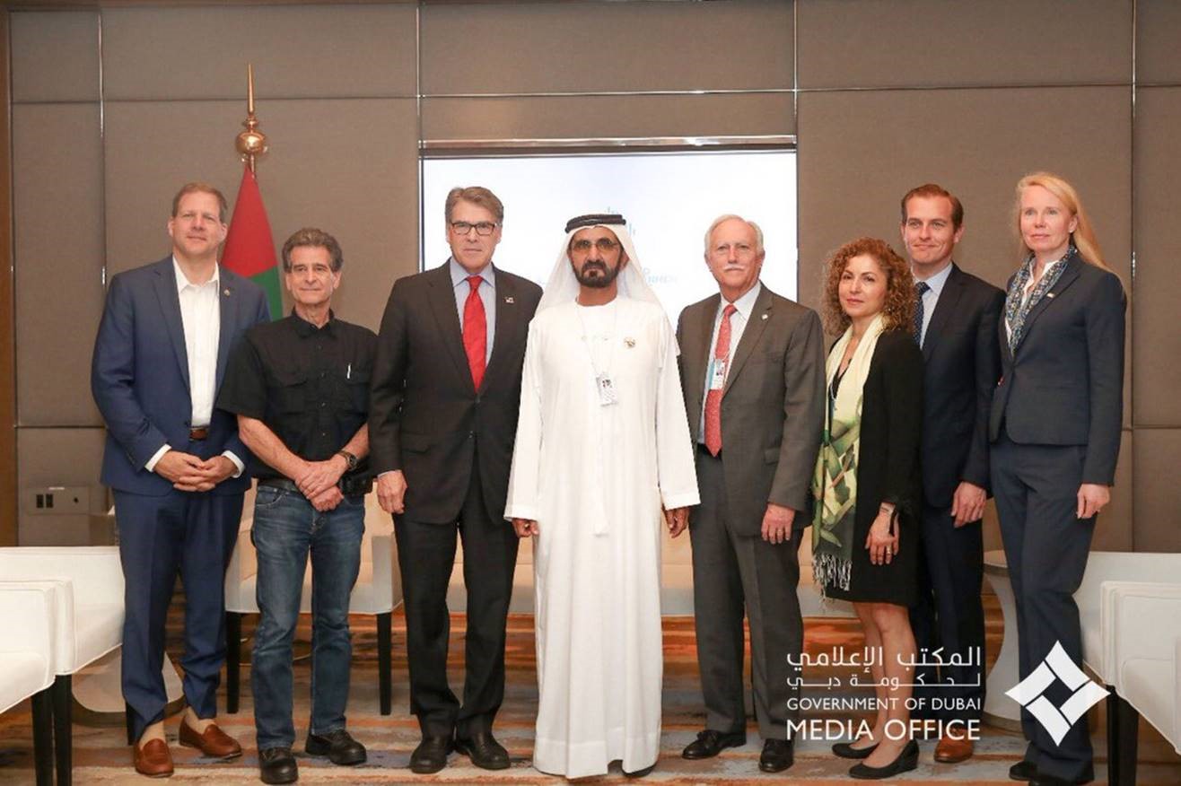 Mohammed bin Rashid receives leaders, officials participating in World Government Summit