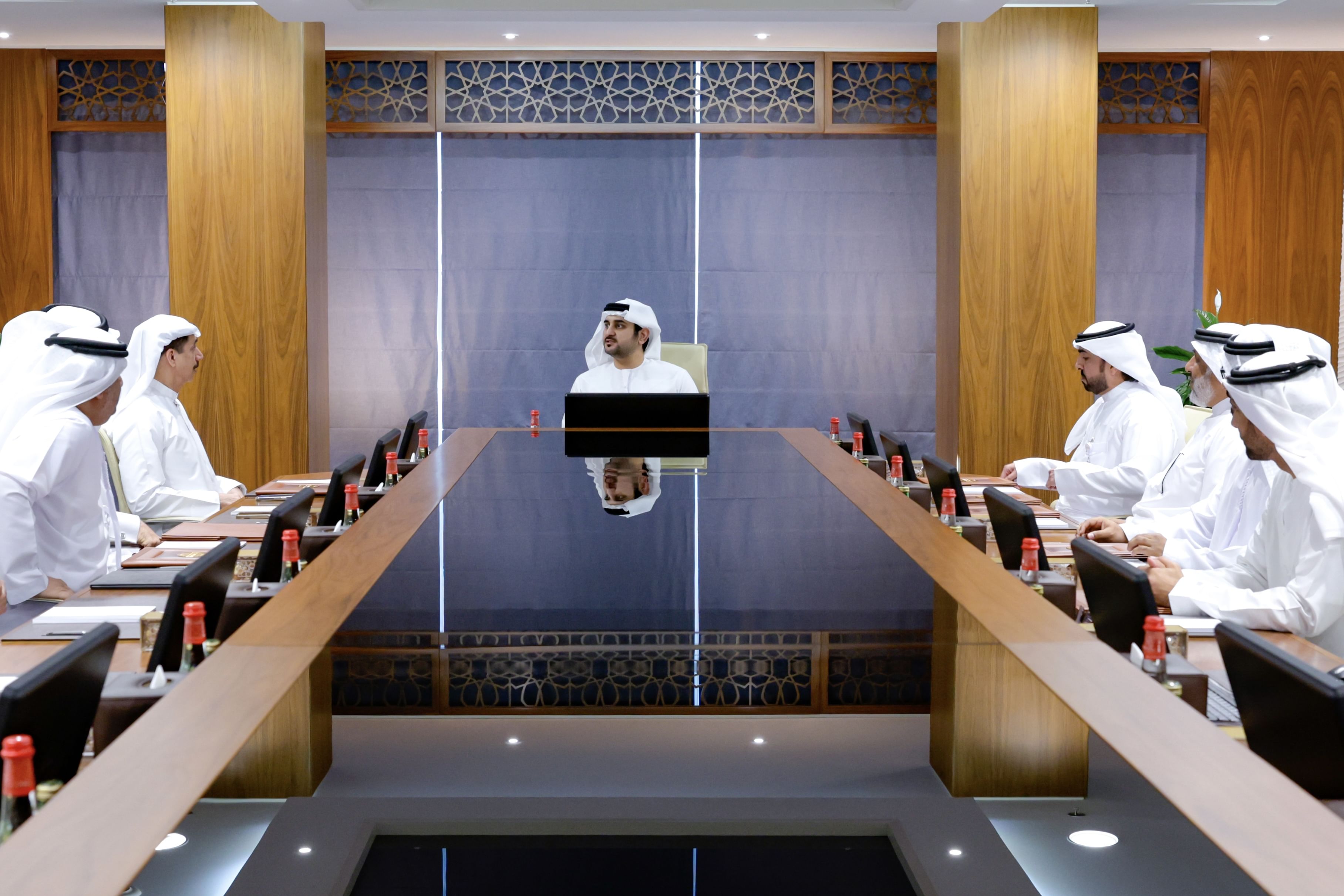 Maktoum bin Mohammed presides over Dubai Supreme Legislation Committee’s first meeting of 2024