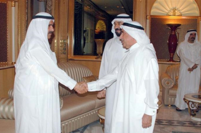 Hamdan Bin Rashid receives Chairman and Members of Emirates Medical Association’s Board of Directors 	