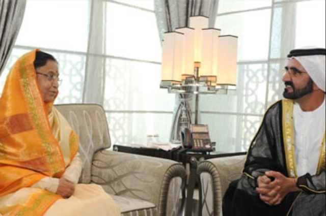 Mohammed bin Rashid offers condolences to Shamlan family