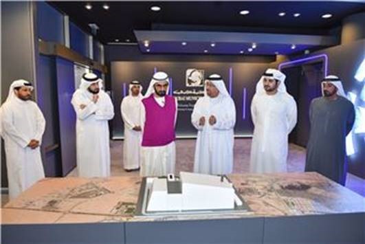 Mohammed bin Rashid visits Dubai Municipality, reviews key projects