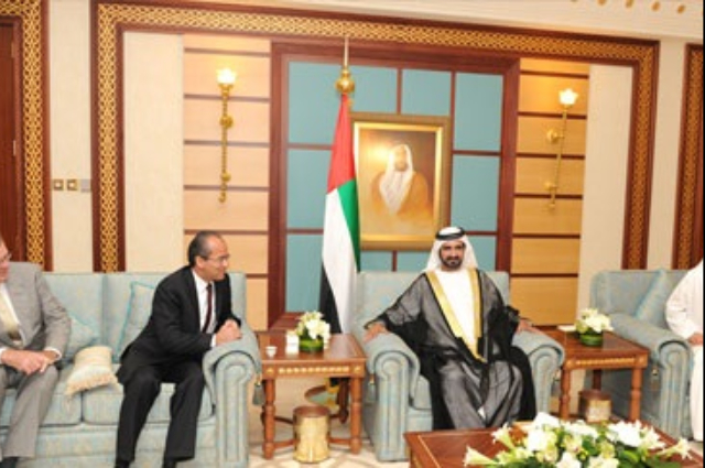 Mohammed Bin Rashid Chairs a Cabinet Meeting