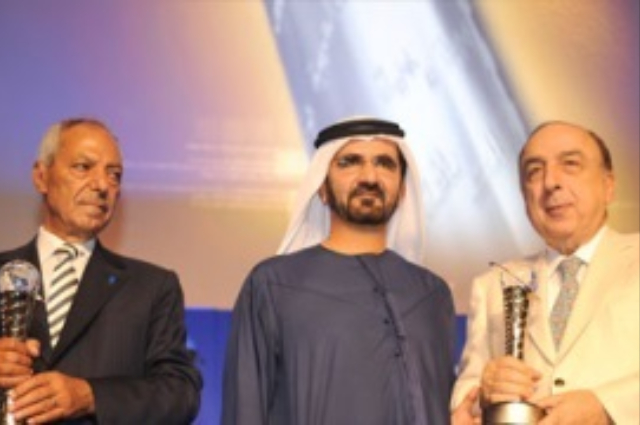 Mohammed Bin Rashid sponsors closing ceremony for 8th Arab Media Forum and Arab Press Award 