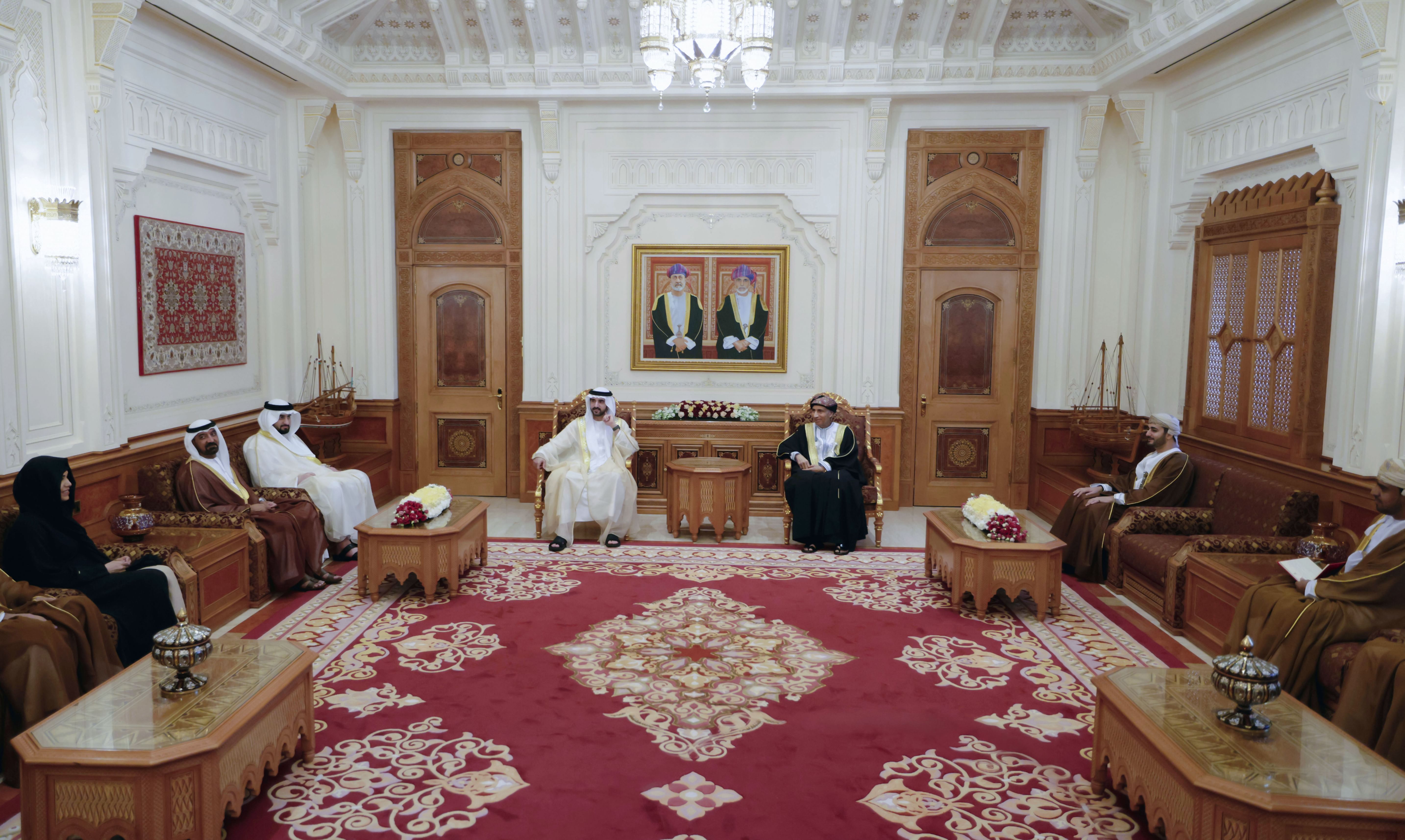 Hamdan bin Mohammed meets with Oman’s Deputy Prime Minister for Cabinet Affairs