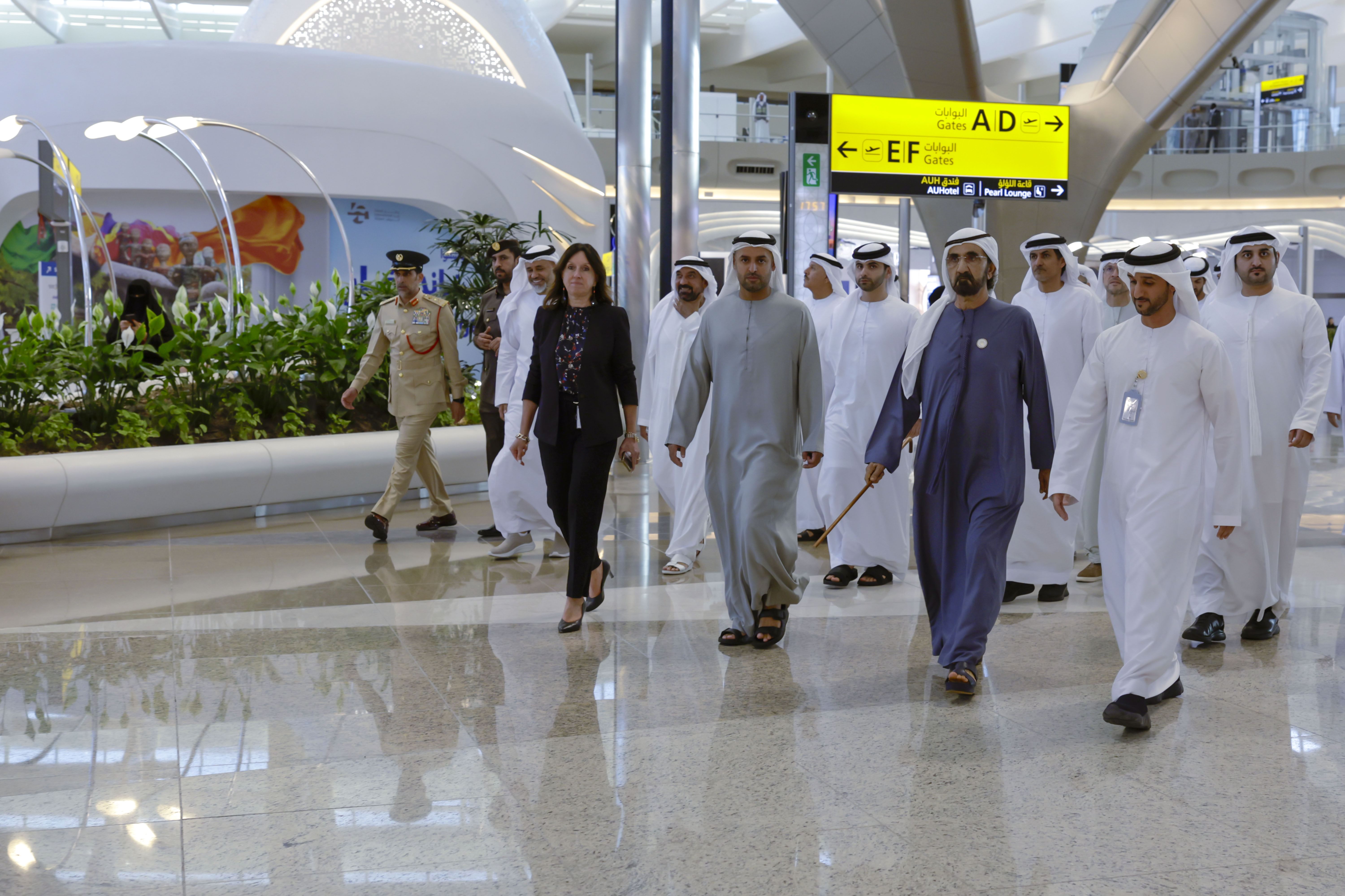Mohammed bin Rashid visits Zayed International Airport in Abu Dhabi