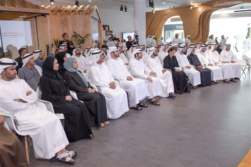 Mohammed bin Rashid visits Government Accelerators HQ