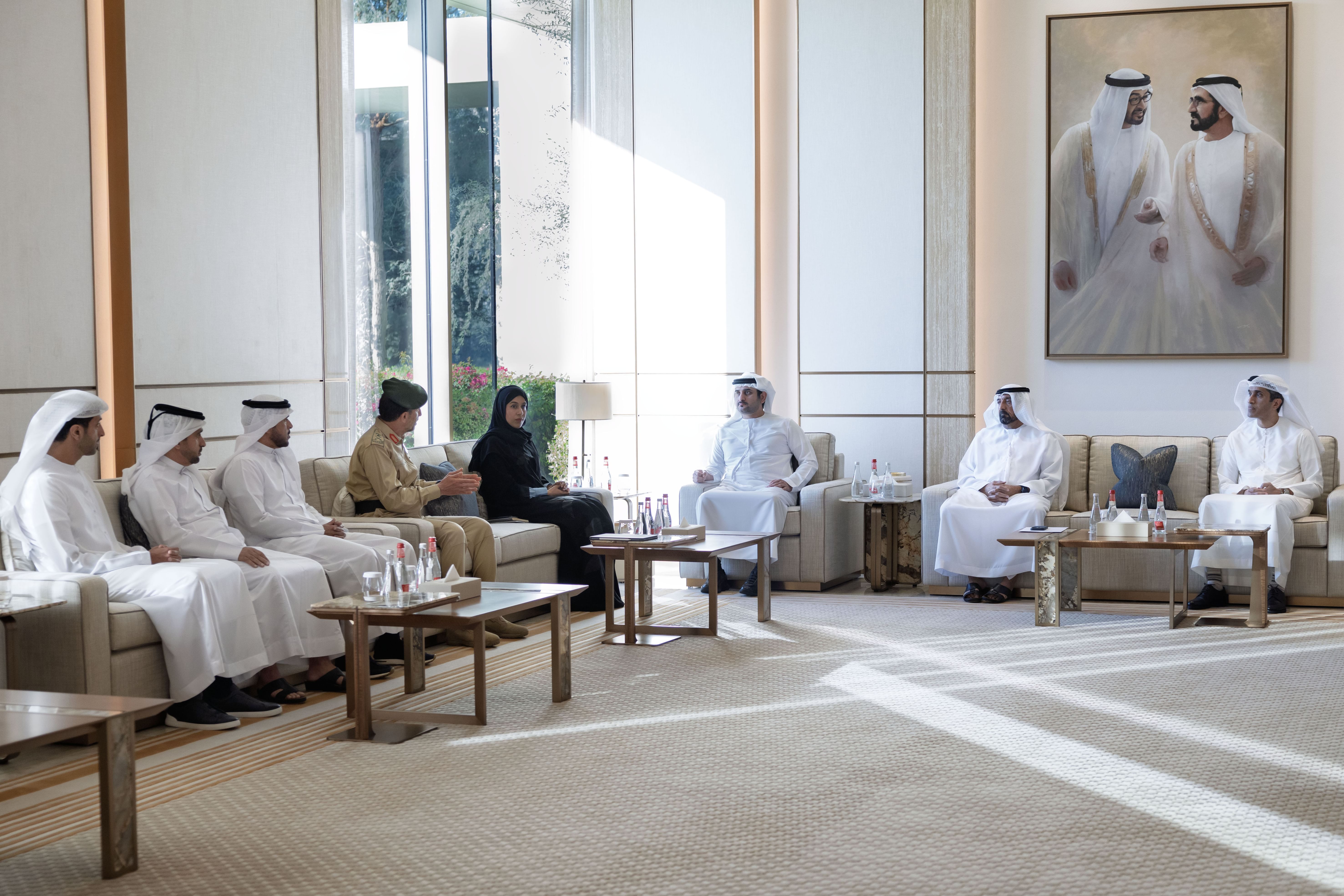 Maktoum bin Mohammed meets with leaders participating in City Makers initiative