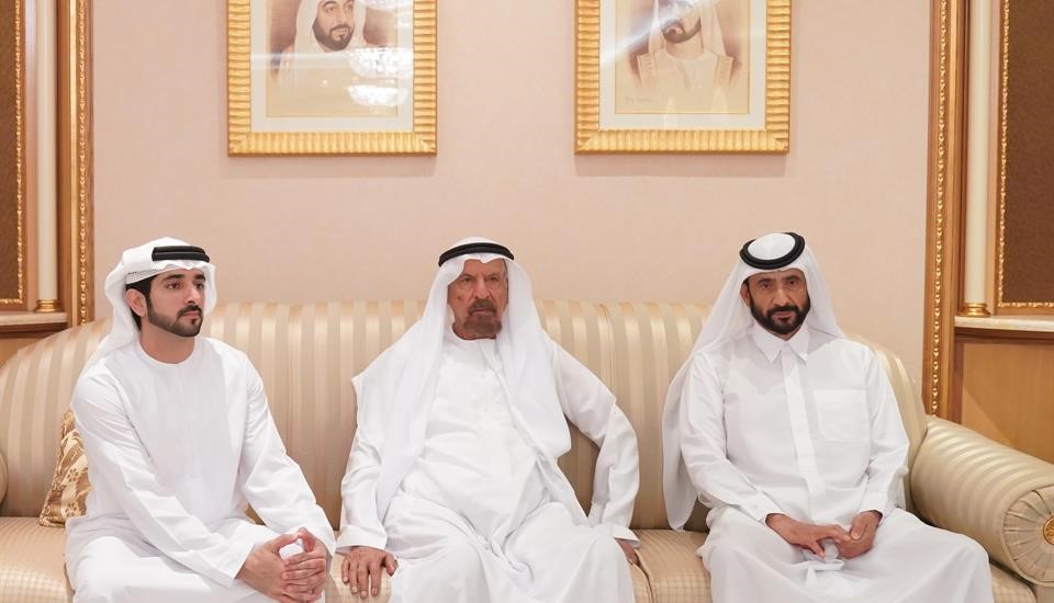 Hamdan bin Mohammed receives mourners on death of Mansour bin Ahmed