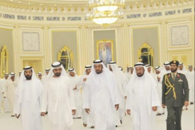 Khalifa receives Mohammed bin Rashid, Rulers and Crown Princes on the advent of Ramadan‎