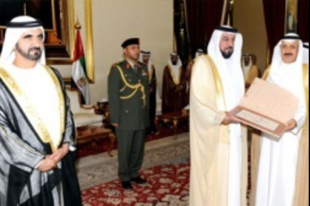 Mohammed Bin Rashid attends Al Noor operetta 