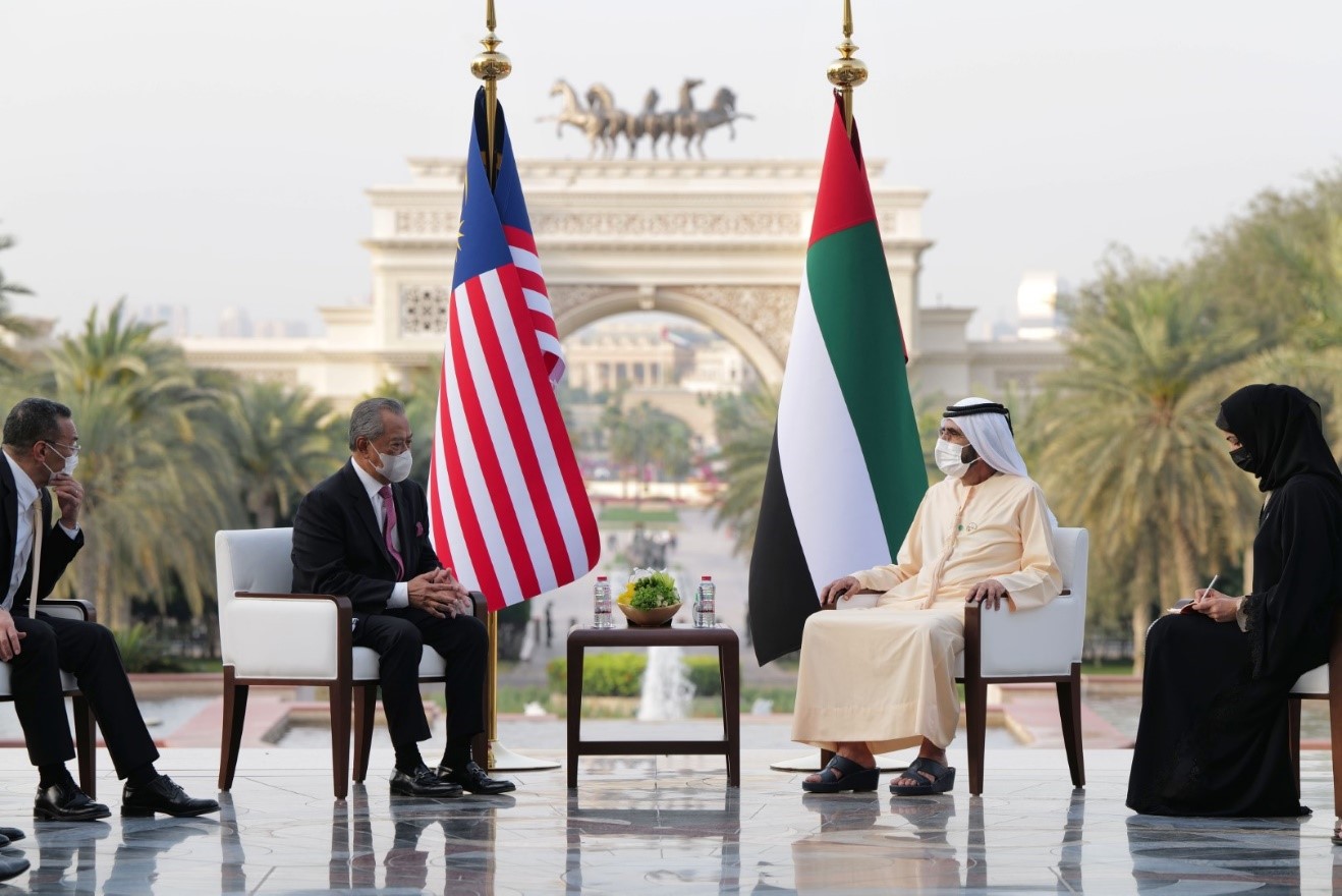 Mohammed bin Rashid receives Malaysian PM