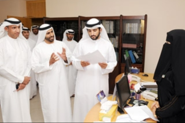 Hamdan bin Mohammed visites the Ruler’s Court 