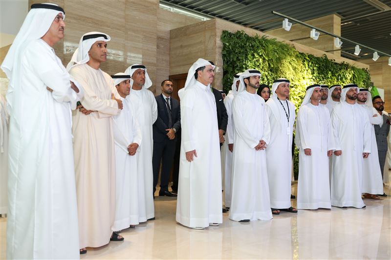Hamdan bin Mohammed visits DEWA’s Data Hub Integrated Solutions