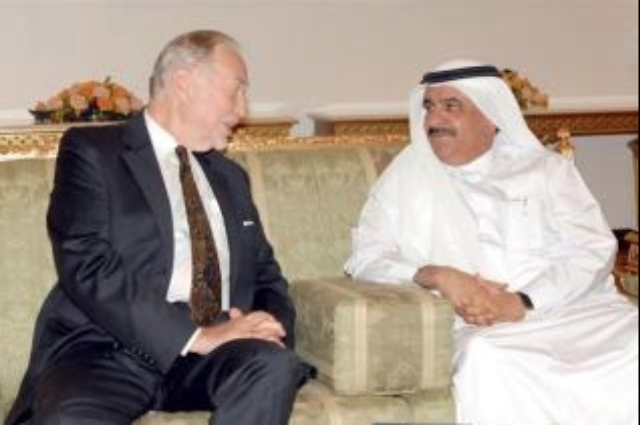 Hamdan Bin Rashid Receives German Islamic Thinker Hoffmann 