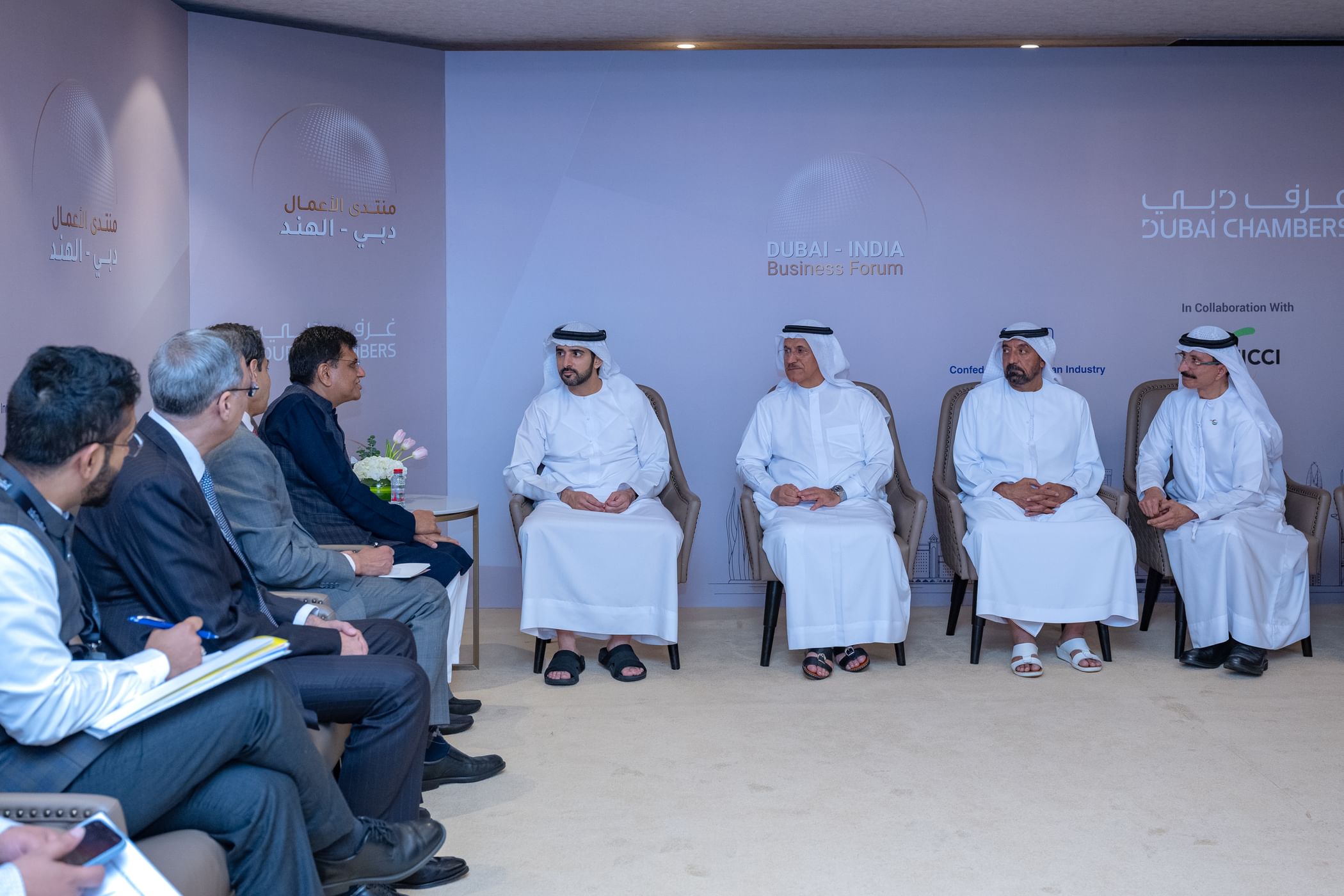Hamdan bin Mohammed meets with India’s Minister of Commerce and Industry