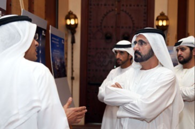 حمدان بن محمد يشهد تخريج مرشحين بحريين