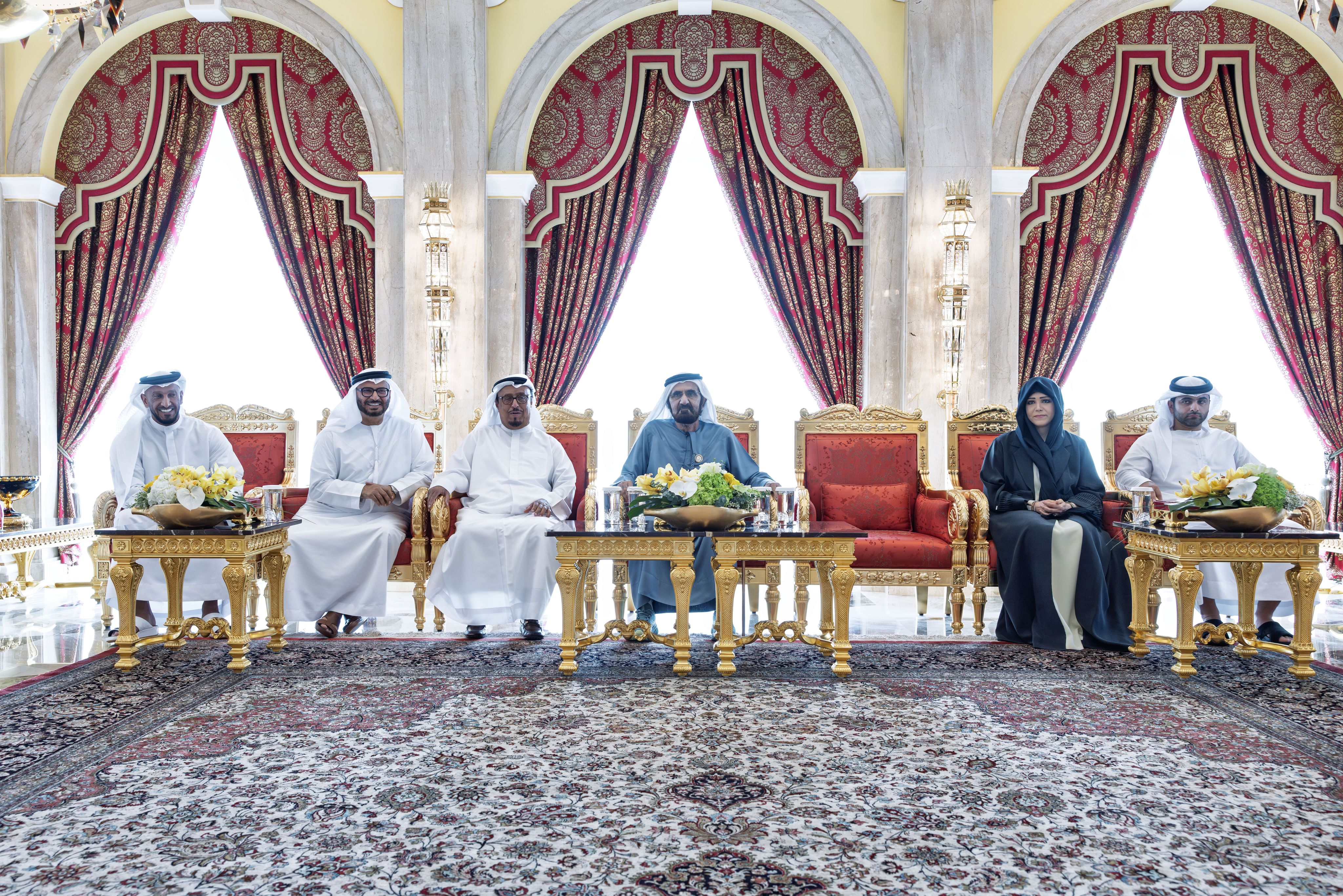 Mohammed bin Rashid meets with local dignitaries, investors and businessmen at his Majlis at Zabeel Palace