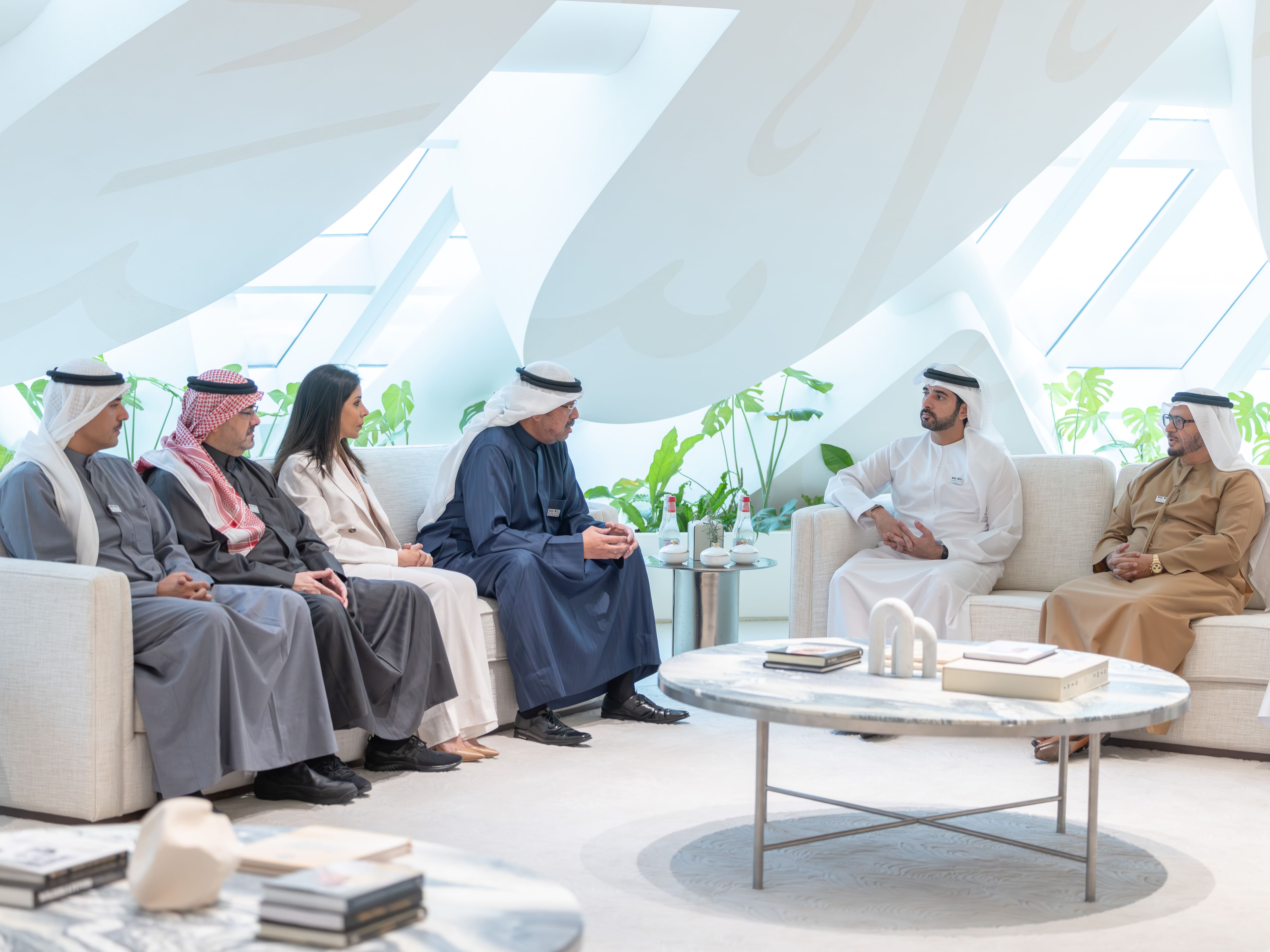 Hamdan bin Mohammed meets with Kuwait’s Minister of Defence, discussing avenues to further grow bilateral ties