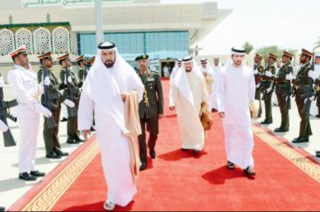 محمد بن راشد يلتقي المحامين والمحاميات من ابناء وبنات الامارات