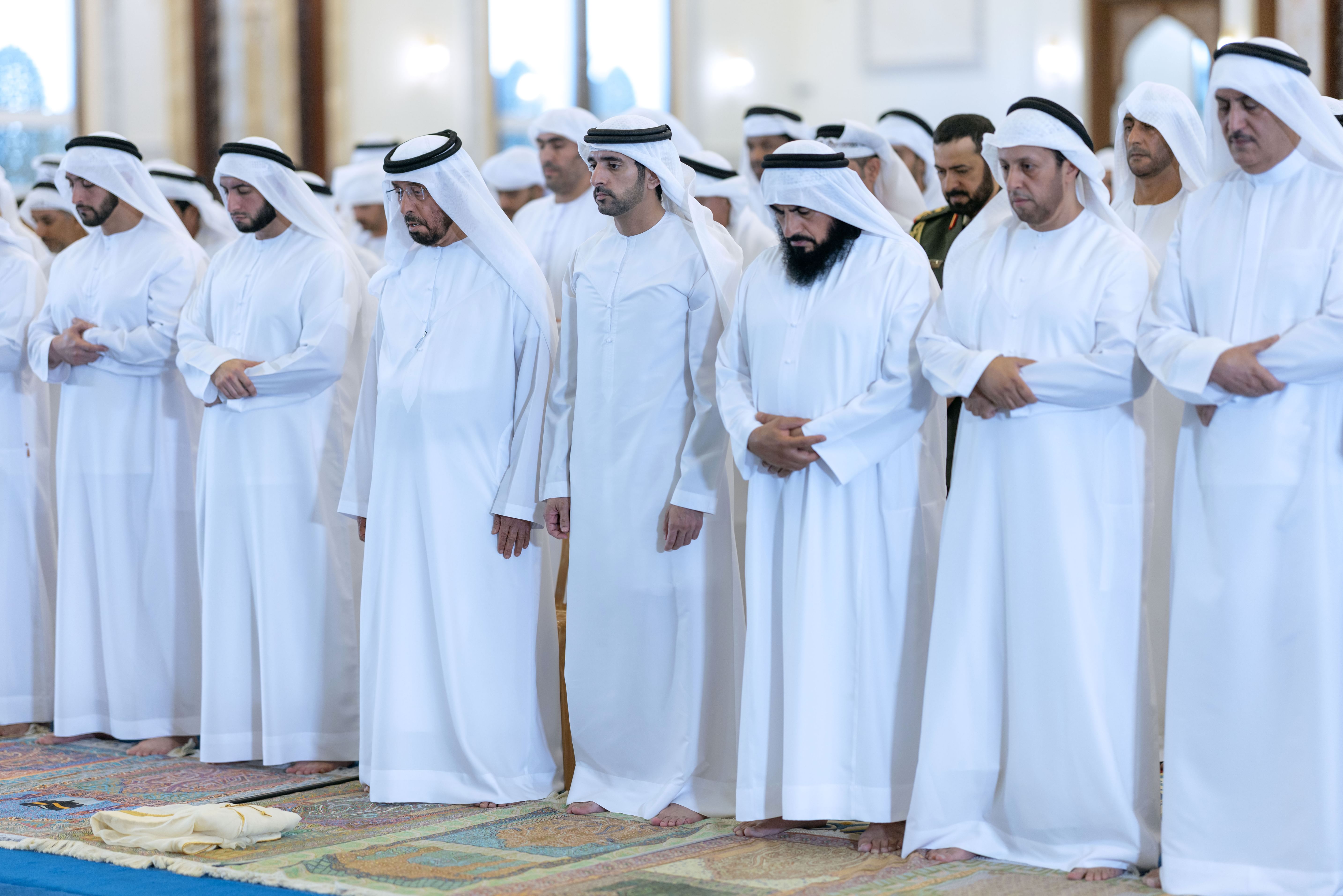 Hamdan bin Mohammed performs Eid Al-Adha prayer at Zabeel Grand Mosque
