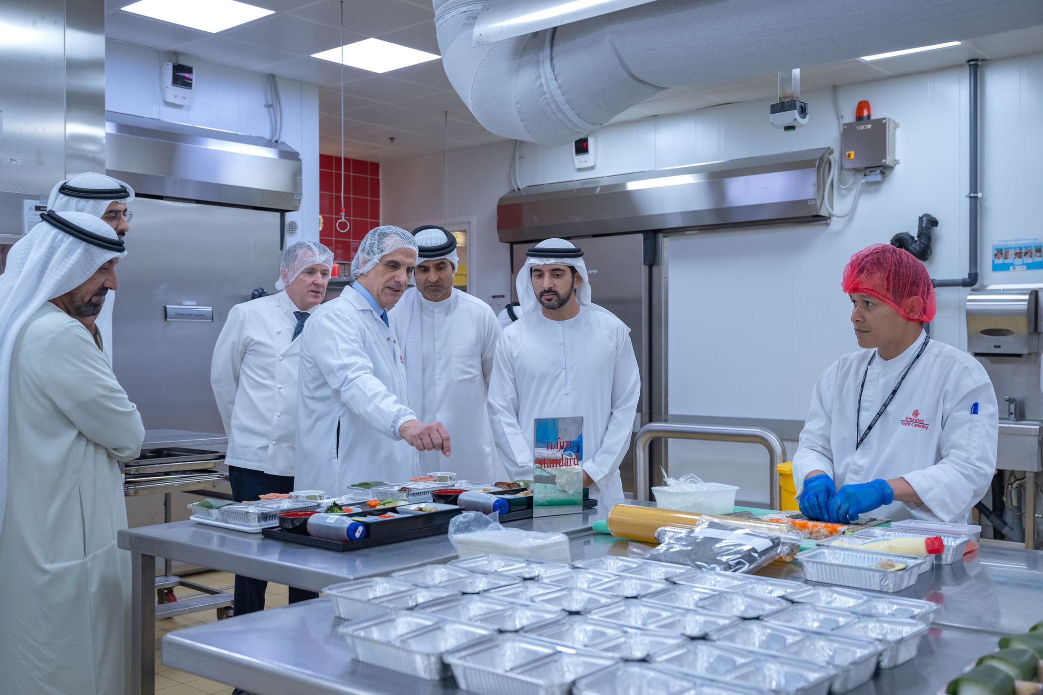 Hamdan bin Mohammed visits Emirates Flight Catering, commends its role in advancing Dubai’s aviation ecosystem