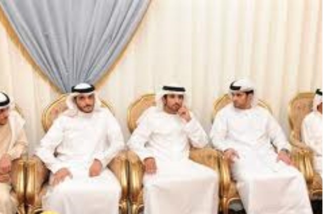 Hamdan bin Mohammed offers condolences to the sons of Sheikh Majed bin Obeid bin Jumaa al Maktoum and to Ali Bu Jsaim