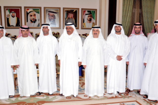 Hamdan bin Rashid receives UAE Balloon Team