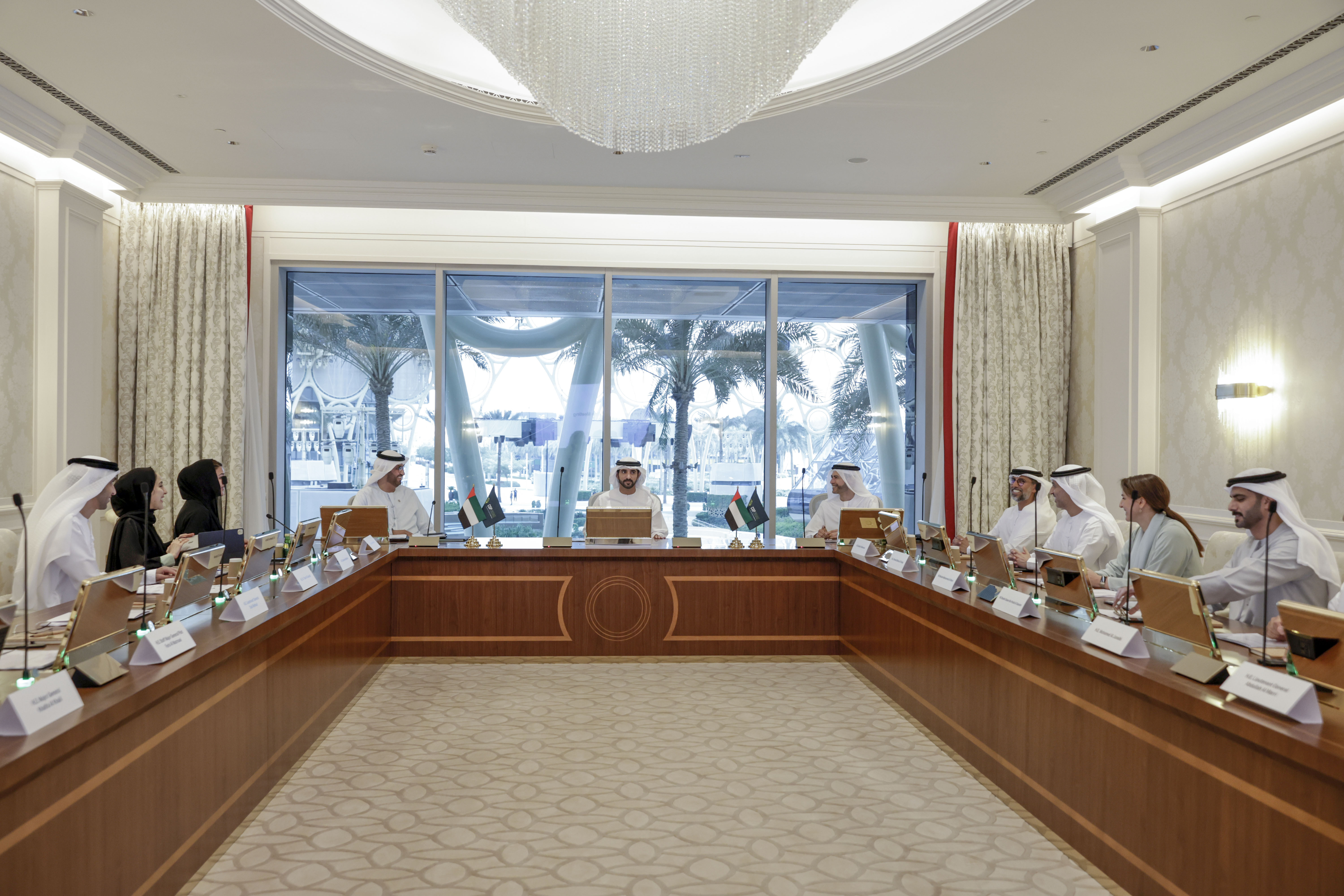 Hamdan bin Mohammed attends COP28 Higher Committee meeting at Expo City Dubai