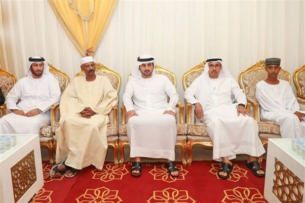 Maktoum bin Mohammed offers his condolence in the death of Ali Al Imam and Mubarak Al Mazrouei