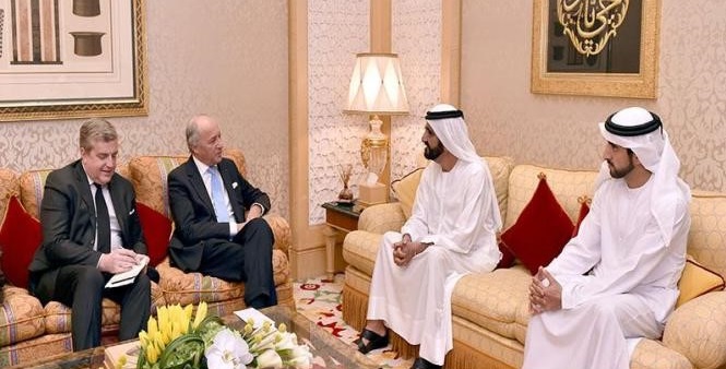 محمد بن راشد يزور مهرجان دبي كانفس  