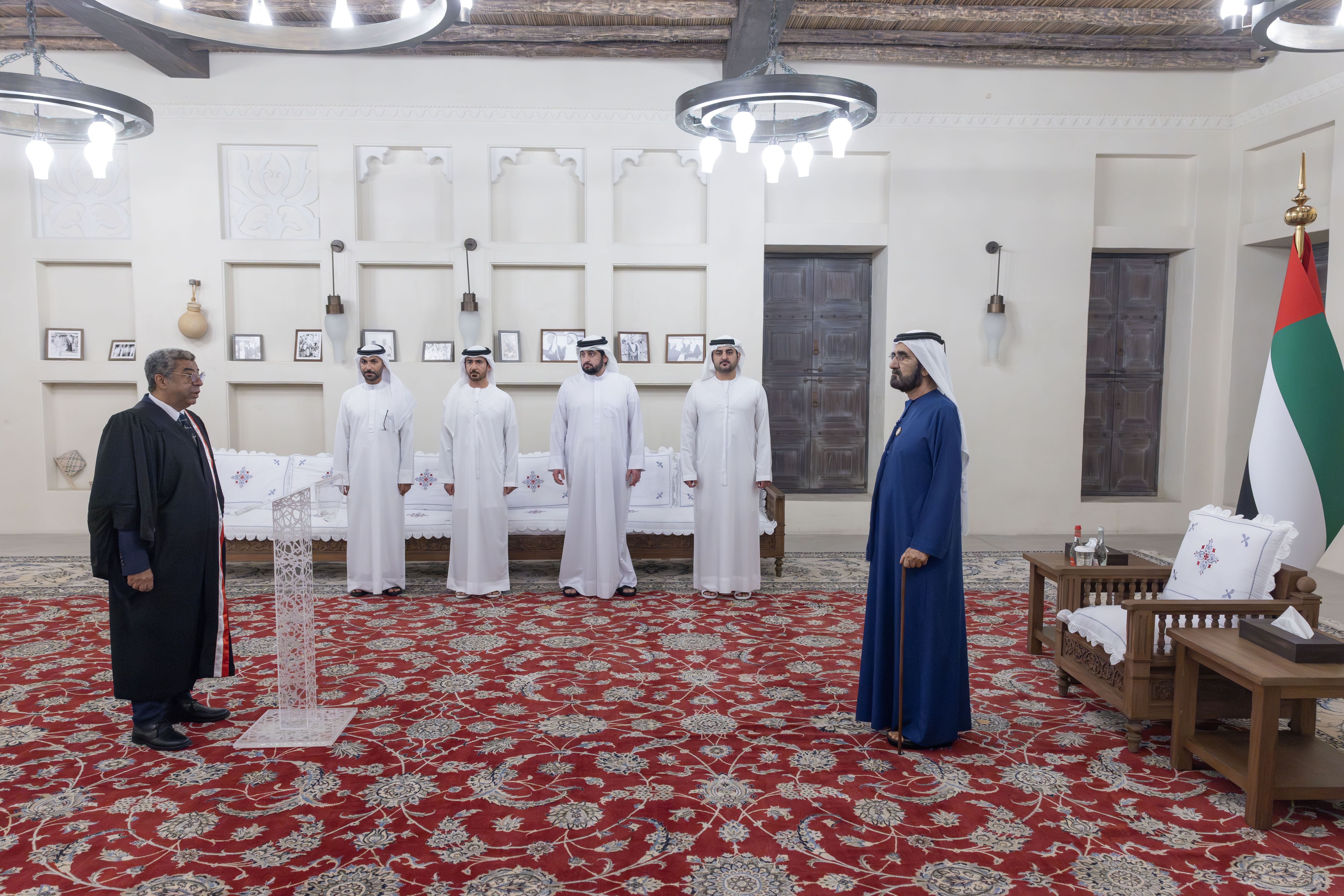Mohammed bin Rashid presides over swearing-in ceremony of eight new judges at Dubai Courts