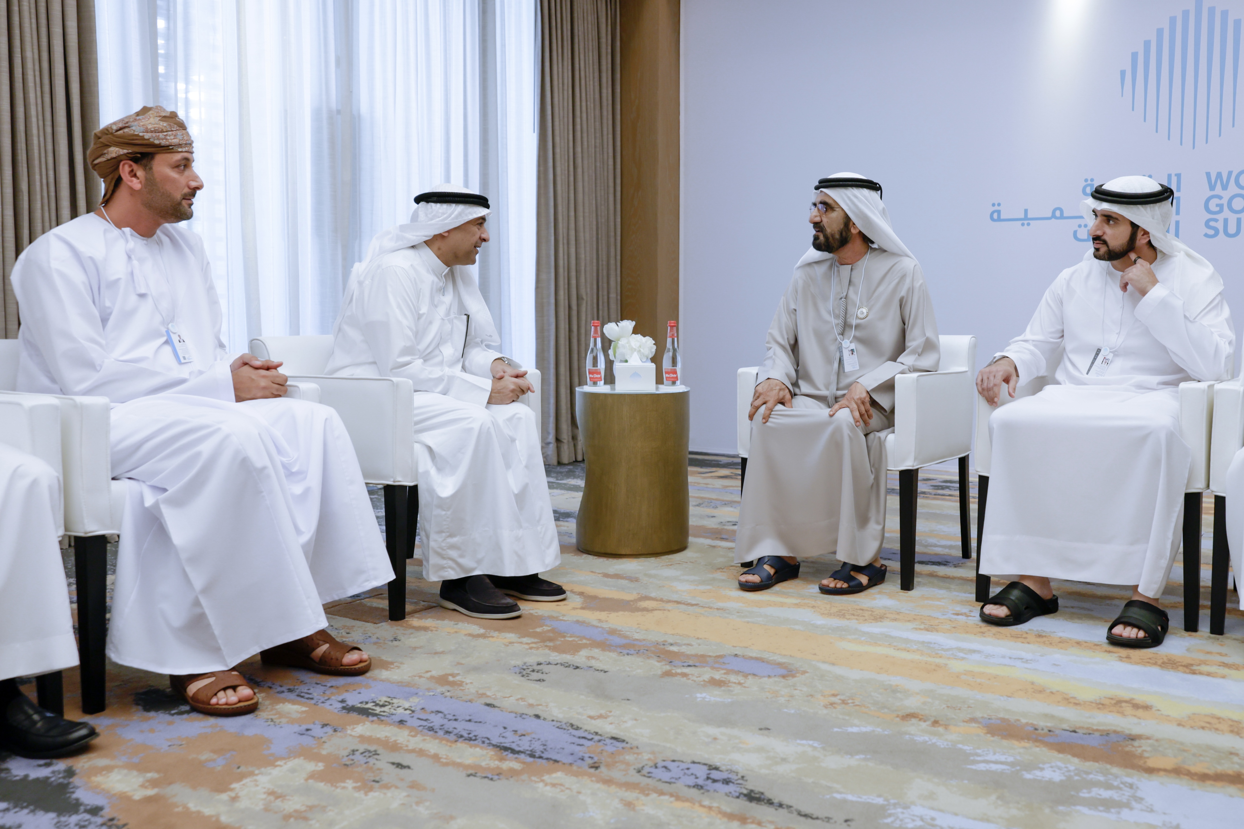 Mohammed bin Rashid meets with Secretary-General of Gulf Cooperation Council