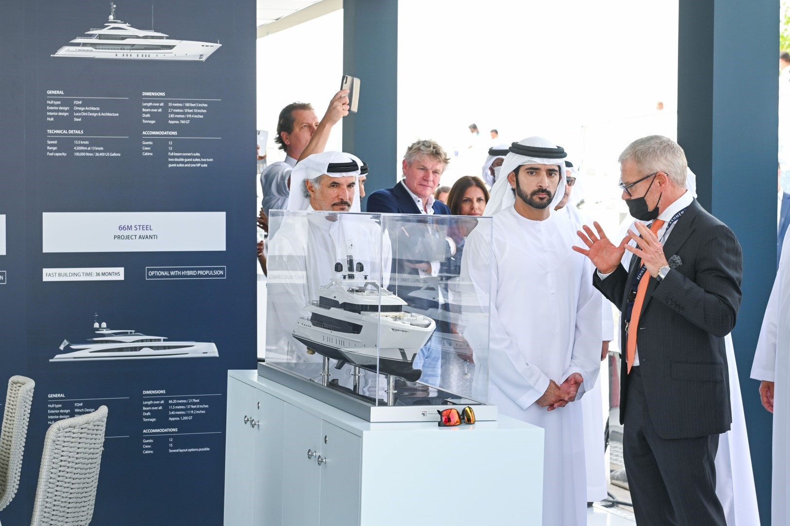 Hamdan bin Mohammed opens Dubai International Boat Show 2022