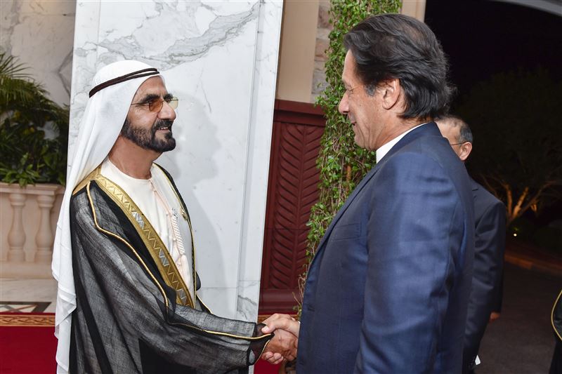 Mohammed bin Rashid receives Pakistani Prime Minister