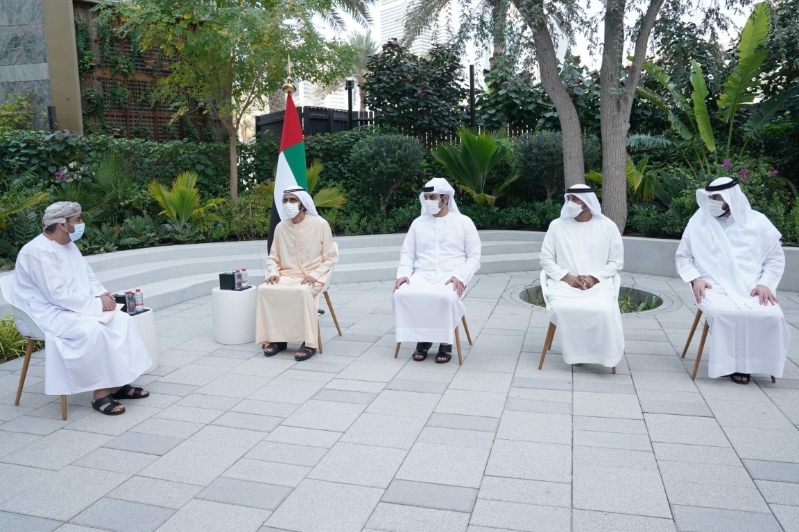 Mohammed bin Rashid receives letter from Sultan of Oman