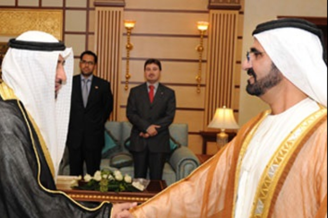 Mohammed bin Rashid welcomes new envoys 