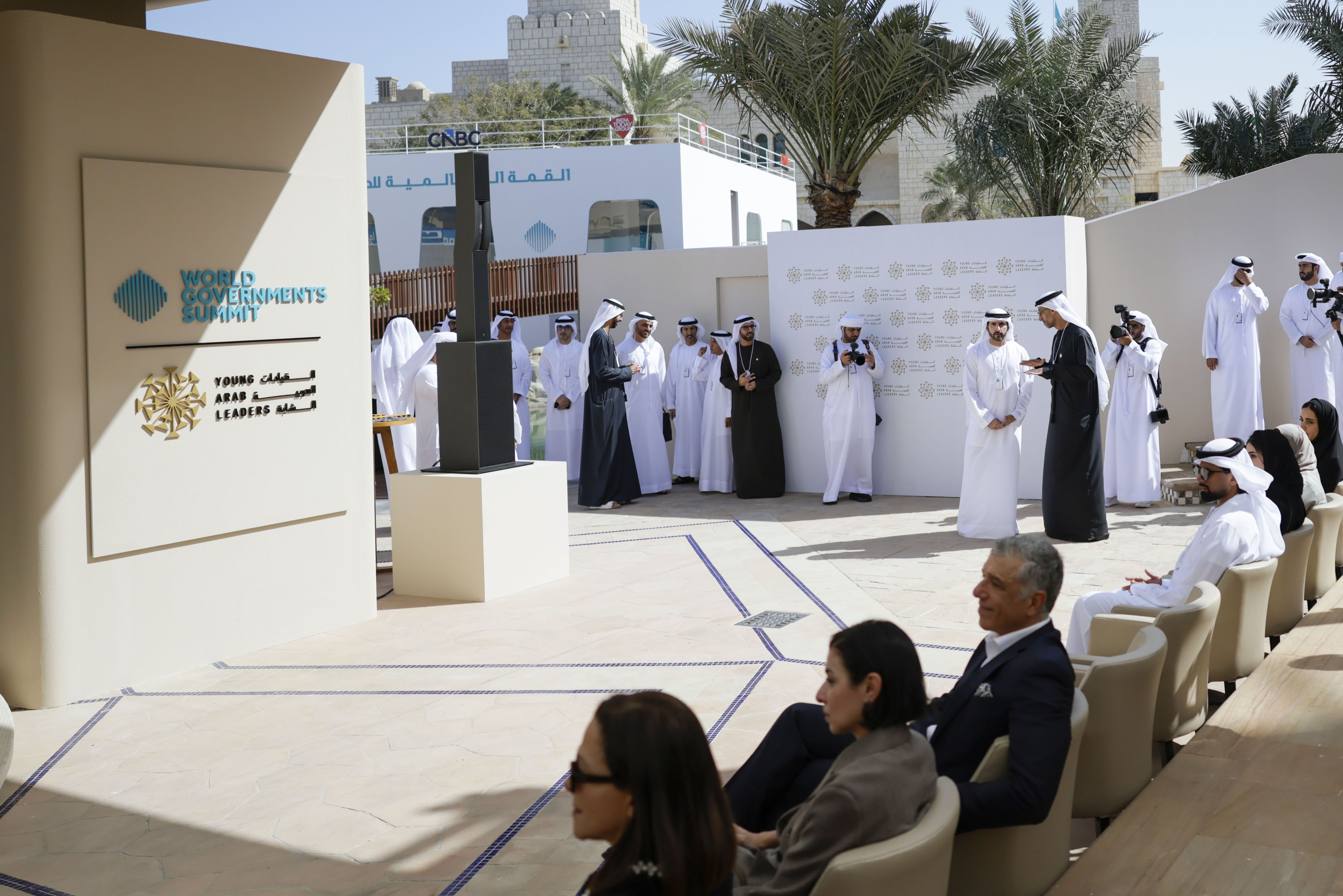 Hamdan bin Mohammed attends Young Arab Leaders Forum