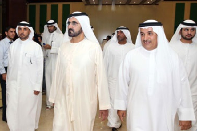 Mohammed bin Rashid visits Dubai Land Department