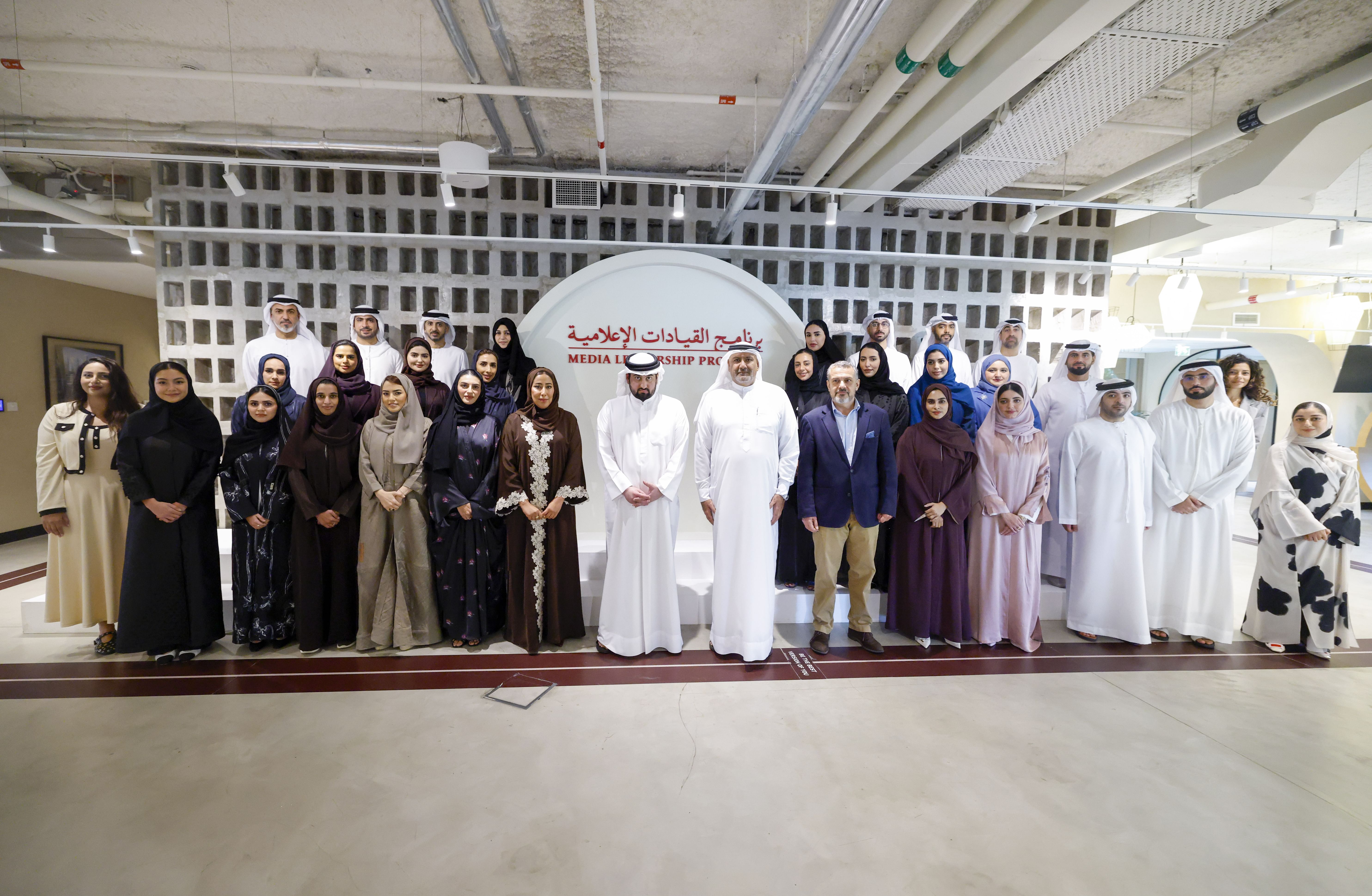 Ahmed bin Mohammed meets with participants of Dubai Media Council’s Media Leadership Programme